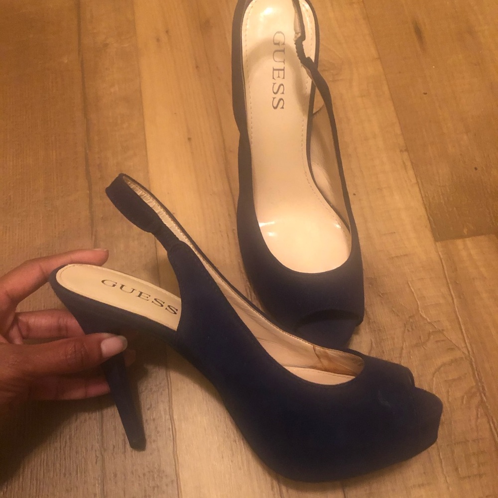 Royal blue Guess pumps